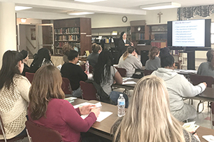 w180515_EldercareStaff-1-a