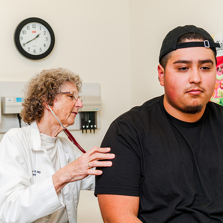 w200430_SisterRosanne_hero